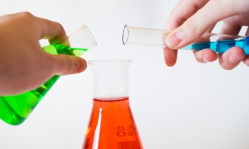 Find out something with chemistry experiments