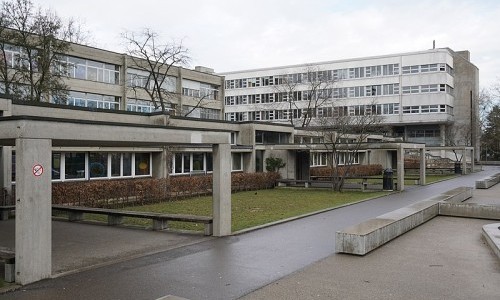 Schulhaus Tscharnergut