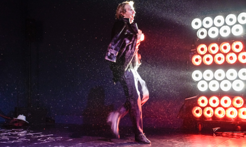 AUSVERKAUFT: DER SPIELER