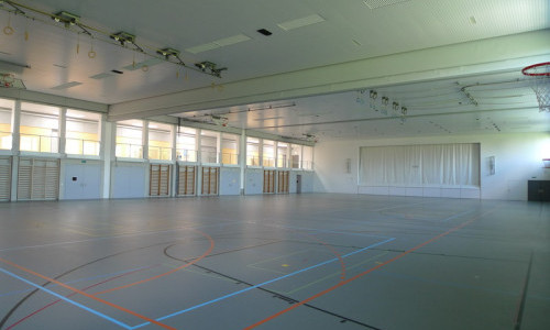 Mehrzweckhalle, W&uuml;renlos