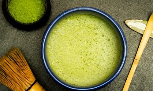 AUSVERKAUFT: KUSAMA MORNINGS: "Have a Tea and Think of Me"