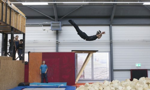 Centre Des Arts Du Cirque Circo Bello