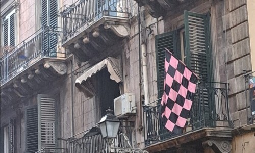 Double #3: Sonia Kacem &ndash; A Doll&rsquo;s House / Lionne Saluz &ndash; A penny here, a penny there