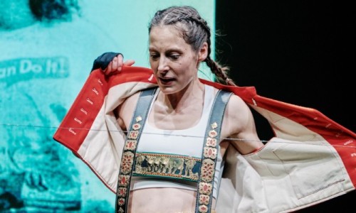 Knockout - Ein St&uuml;ck Von Und Mit Jeanne Devos