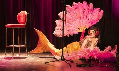 Isabelle la belle "Me, Myself and I"