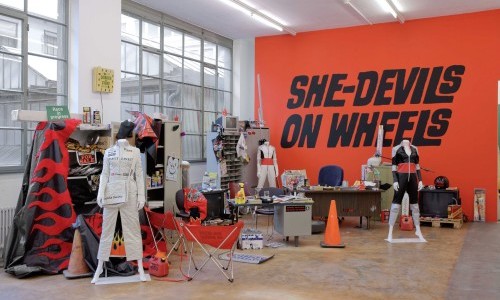 Sammlungsdialog Sylvie Fleury & Shamiran Istifan