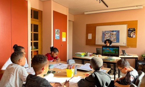L'anglais Pour Enfants &Agrave; Travers De L'art - VSchool &Eacute;cole D'anglais