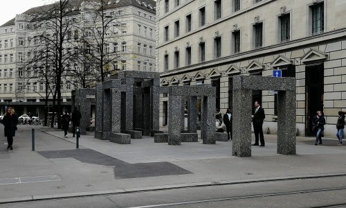 Pavillon-Skulptur von Max Bill