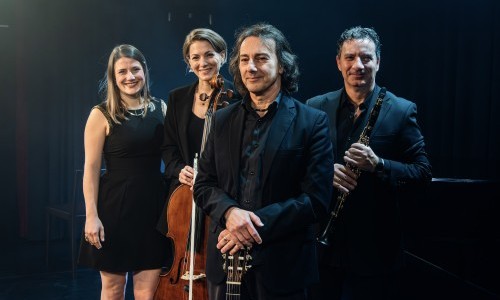 Pippo Pollina & kammermusikalisches Quartett "La vita è bella così com'è"