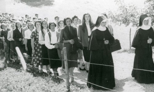 Wechselausstellung - Gesicht zeigen