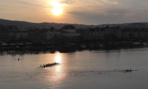 Schiffsteg Bürkliplatz