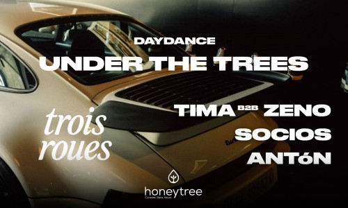 trois roues pres. Under the Trees