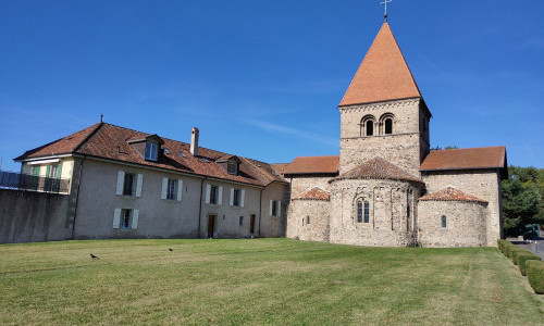 &Eacute;glise romane de St-Sulpice (VD)