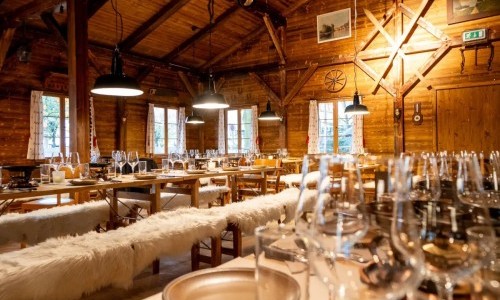 Fondue Alp: Neues Fondue Chalet in Zürich Altstetten