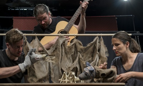 Figurentheater Hand im Gl&uuml;ck