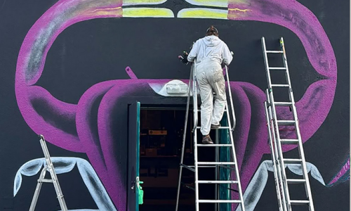 Manga Club: «animal + painting = mural»