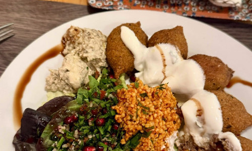 Habibi Cafe Bistro
