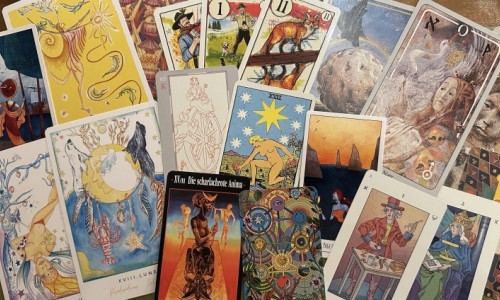 TAROT-Connect: Dinner mit Tarot & Fun