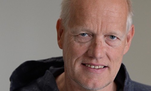 DIE EINMALIGKEIT VON &laquo;JAKTEN&raquo;