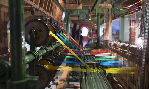 Webstuhl-Vorf&uuml;hrung2027