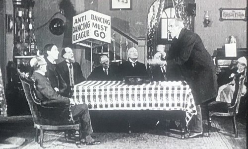 «Fatal Footsteps» & «Sur un air de Charleston» vertont von Constanza Pellicci & Steve Buchanan