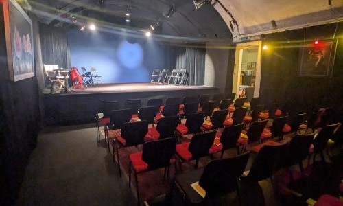 Th&eacute;&acirc;tre Oxymore