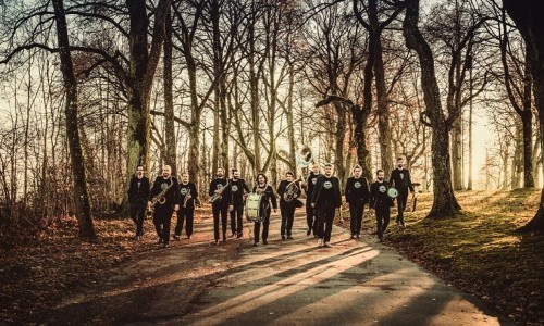 Trak&shy;torkestar&thinsp;&ndash;&thinsp;Tour Brut