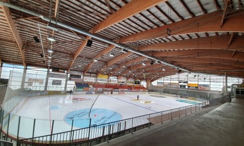 Kunsteisbahn Uzehalle