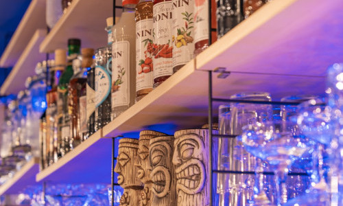 Lily Bar