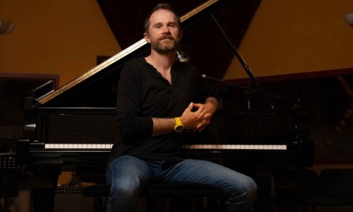 Thomas Lüscher: "Deep Space Wide - Piano Solo"