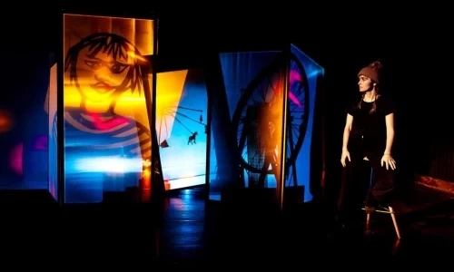 Das Theater Pack // Mircos Suche nach dem Schatten