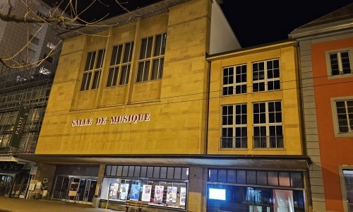 Salle de musique, Théâtre populaire