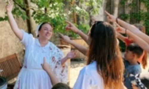 Atelier de P&acirc;ques - Cache-cache dans le Potager