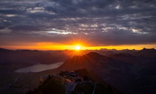 Sonnenaufgangsfahrt aufs Stanserhorn