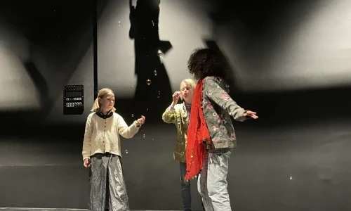 Montagsmaler Uno // Theaterworkshop f&uuml;r Kinder von 6 bis 10 Jahren &ndash; 2026