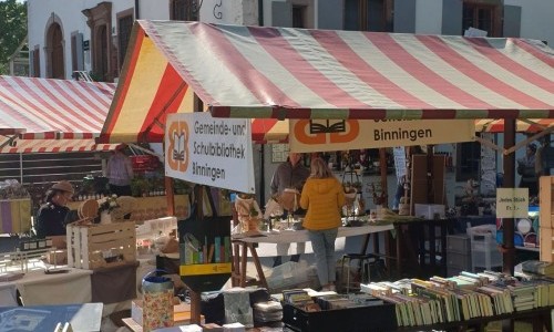 Binninger Fr&uuml;hlingsmarkt im Schlosspark