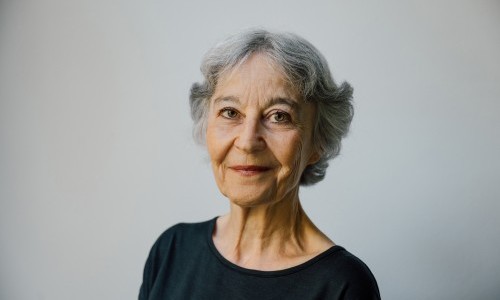 Z&uuml;rcher Buchpremiere &laquo;Vier Seiten Leben&raquo;