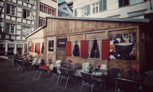Amici Caf&eacute; und Bar