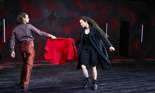 DIE HEILIGE JOHANNA DER SCHLACHTHÖFE - Bühnen Bern