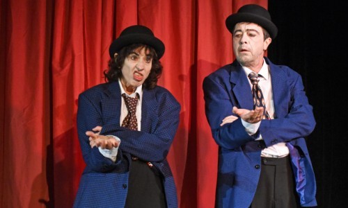 Theater Sgaramusch &ndash; T&auml;t&auml;r&auml;t&auml;t&auml;&auml;&auml;