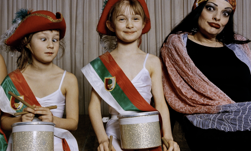 Dialogische F&uuml;hrung zur Ausstellung Andri Pol &ndash; Poliversum