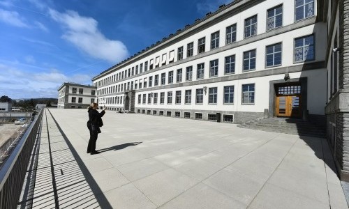 Kantonsschule im Lee