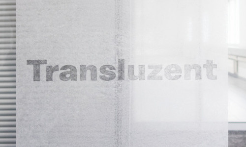 Transluzent