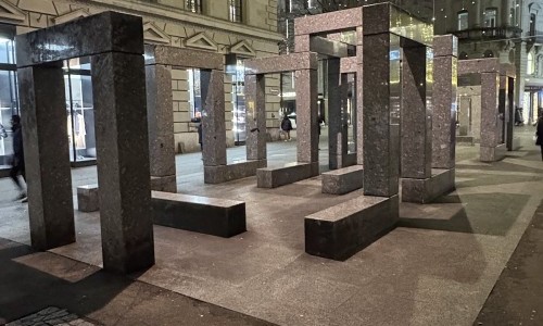 Pavillon-Skulptur von Max Bill