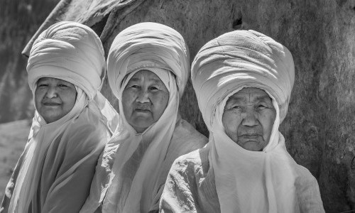 Dominik Wunderli "Zwischen Moskau und Peking"