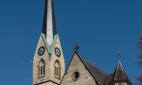 Kath. Kirche Heilig Kreuz
