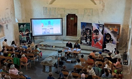 LESUNG: SPUK IM RITTERHAUS