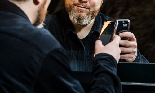 J&uuml;rg Halter improvisiert