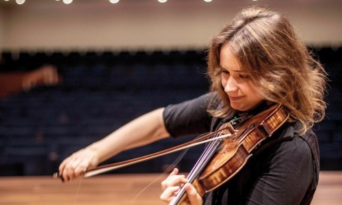 Patricia Kopatchinskaja und Camerata Bern