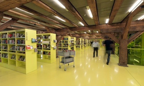 Weihnachtliche 3D-Modelle aus Schokolade